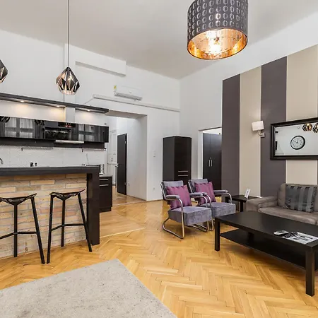 Venus - Dohany Street I Apartamento *